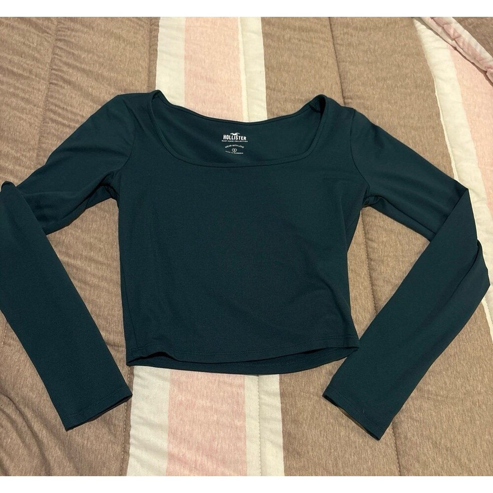 hollister shirt
